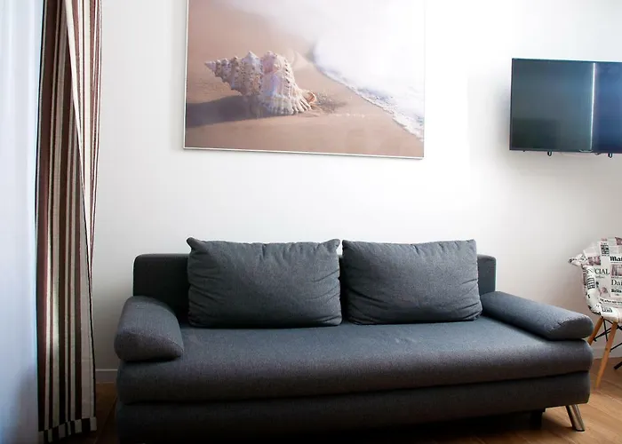 Appartement Ikar - 2 Pokojowy Przy Morzu Z Wlasnym Ogrodkiem *